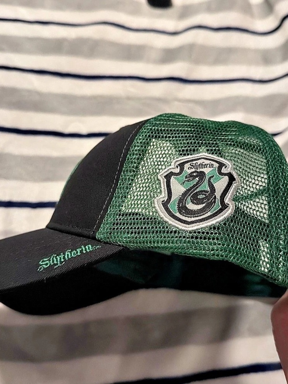 Harry Potter Southern Tide Trucker Hat in Black & Green new
